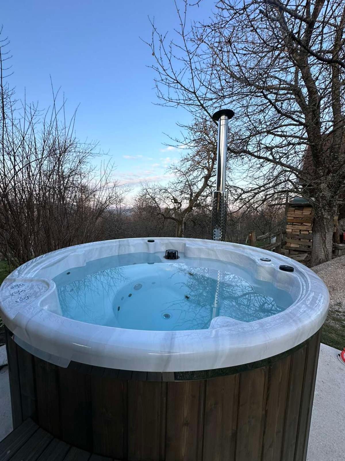Holiday Home "Sleme" With Jacuzzi, Big Garden And Arbor With Fireplace Skrad Ngoại thất bức ảnh