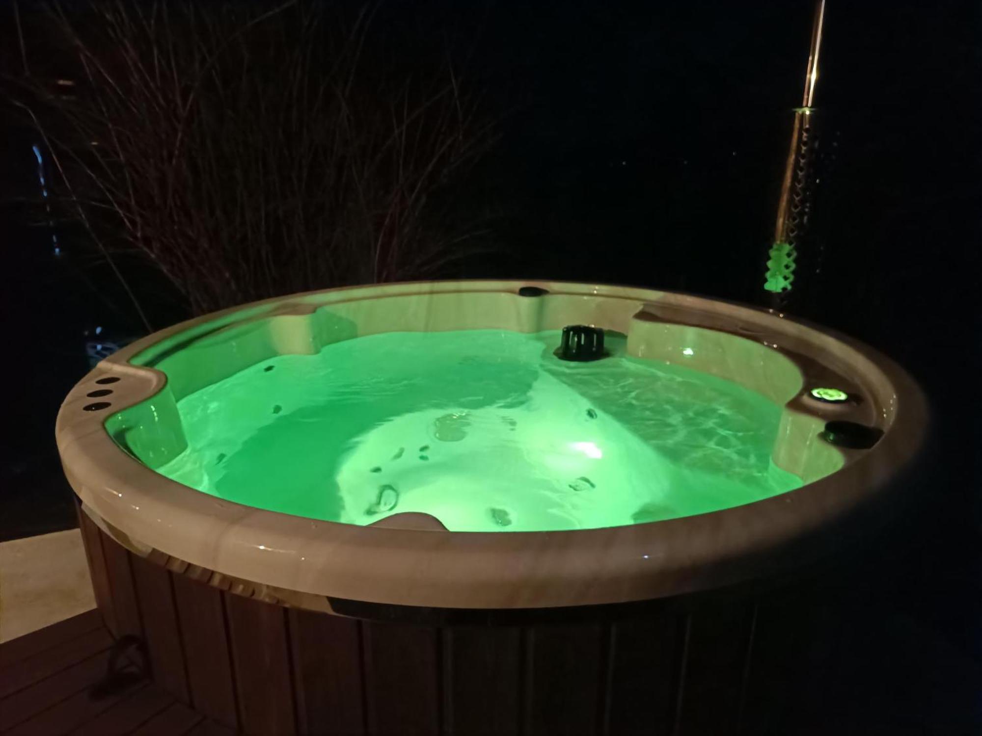 Holiday Home "Sleme" With Jacuzzi, Big Garden And Arbor With Fireplace Skrad Ngoại thất bức ảnh